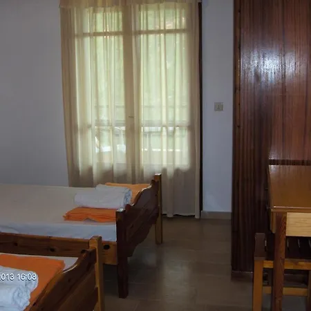 Feakes Apartment Arillas (Corfu)